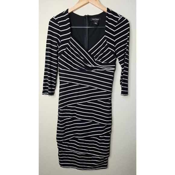 White House Black Market Black and White Striped Mini Dress - Picture 3 of 9